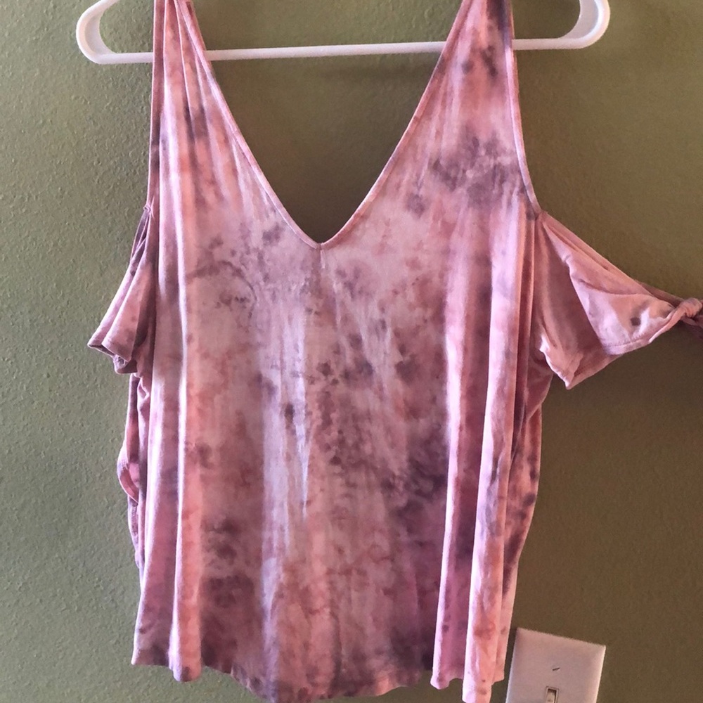Open shoulder top - American Eagle